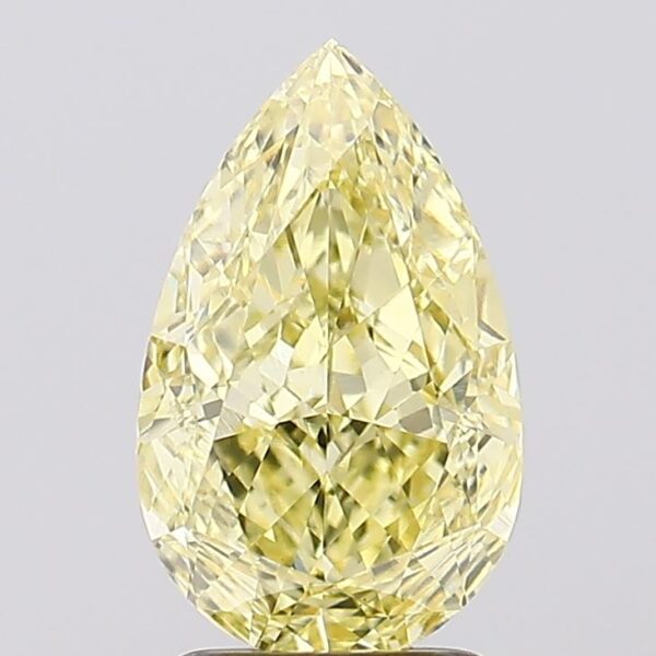 2.59 carat,  colour, VS1 clarity, Pear shape, Lab Grown Diamond.