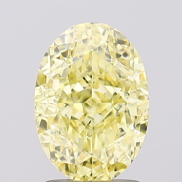 2.19 carat,  colour, VS1 clarity, Oval shape, Lab Grown Diamond.