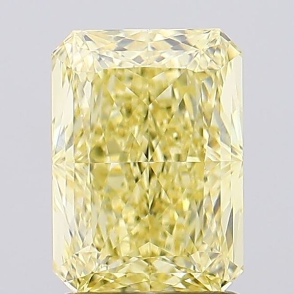 2.1 carat,  colour, VVS2 clarity, Radiant shape, Lab Grown Diamond.