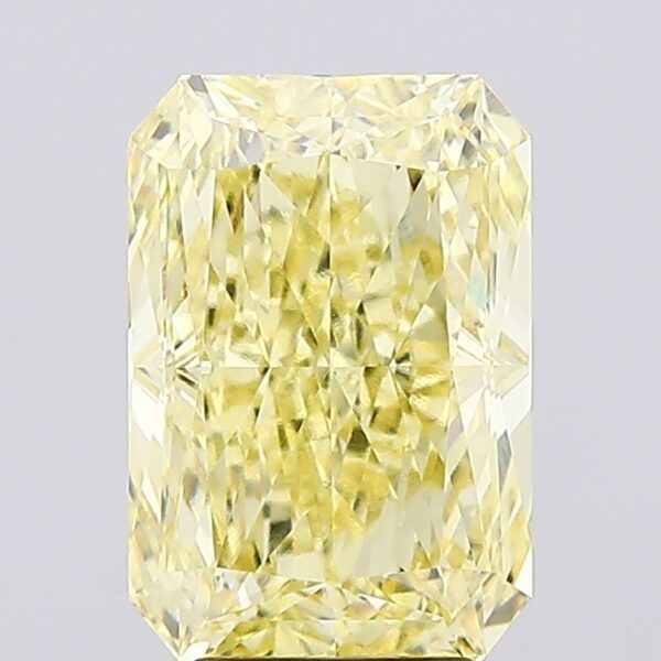 4.6 carat,  colour, VVS2 clarity, Radiant shape, Lab Grown Diamond.